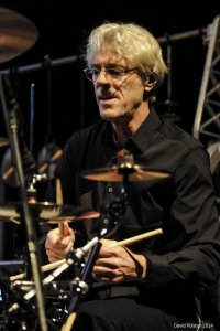 Stewart Copeland playing Ben Hur